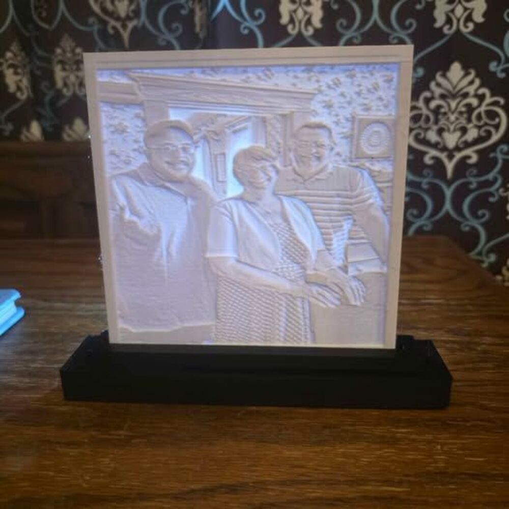 Turn Your Photo Into Art! Custom 3D Lithophane Window Display